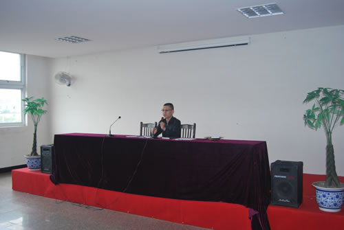 ���������L�����ڵڶ������\�ӕ���ǰ�ӆT������vԒ