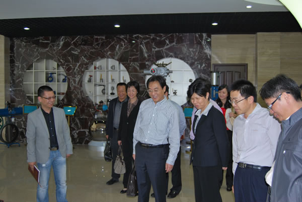 �����h֧����ӛ�������L������ɳ���L��B��˾ȡ�õĘs�u�C���c����