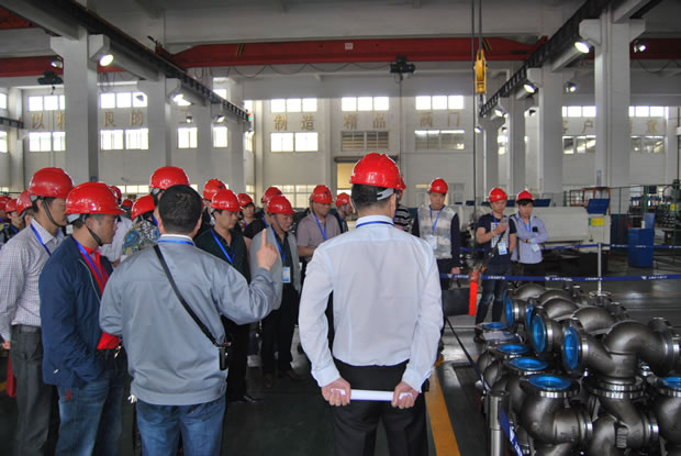 �Ϻ������y�T�S���F(tu��n)ȫ��(gu��)��(y��u)�㽛(j��ng)�N����Մ��(hu��)����(hu��)���텢�^��˾���a(ch��n)�ӹ�܇�g���D 5��