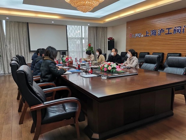 �ζ��^(q��)����(li��n)����ϯ���d������һ�����L(f��ng)�{(di��o)����˾������غ͏�(f��)����r���D1��